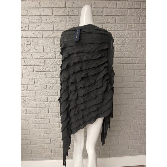 Max Edition Women Asymmetrical Knit Layered Fringe Shrug Ponch Size XS / S - Picture 7 of 11